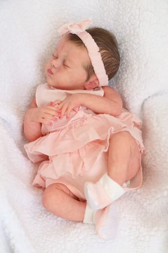Everleigh Gwen Reborn Doll